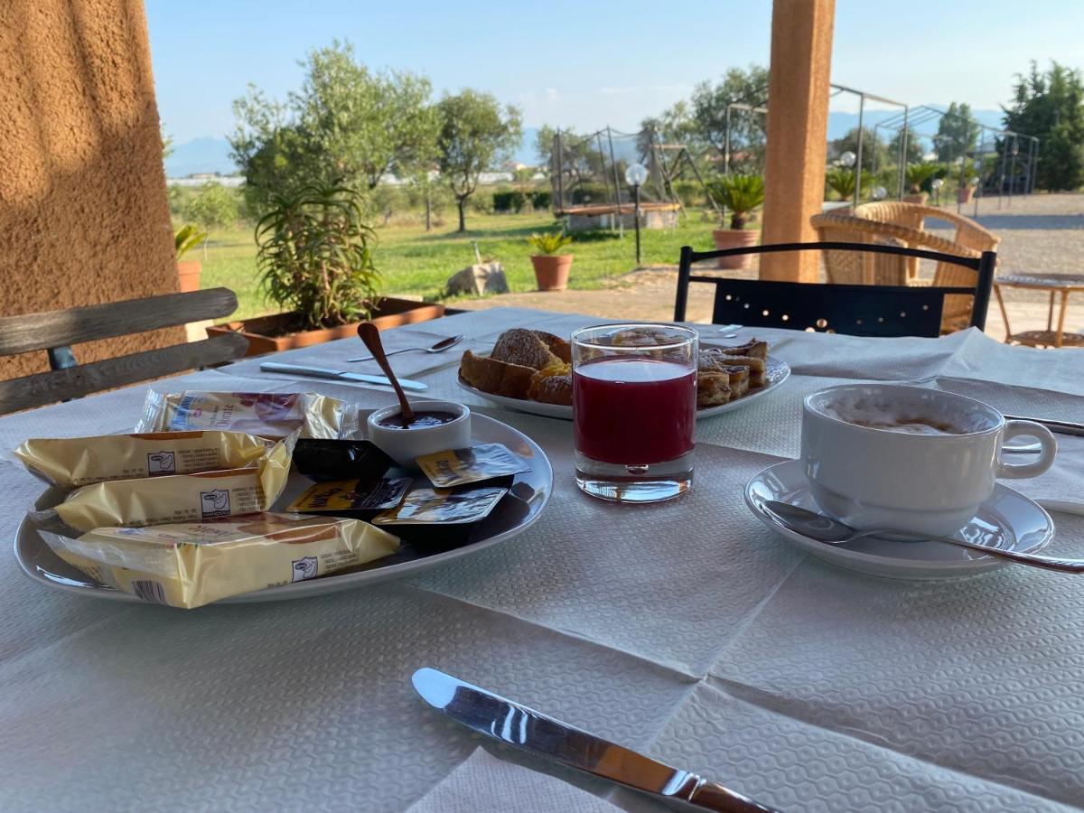 Вилла Agriturismo Il Borghetto Фоче-дель-Селе Экстерьер фото